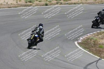 media/Apr-20-2025-AHRMA (Sun) [[393a79c373]]/Race/Group 5/Turn 4b/